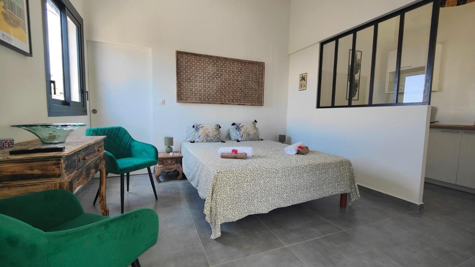 Ti Kaz Solei Lägenhet Saint-Gilles-les Bains Exteriör bild